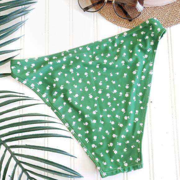 FAITHFULL The Brand green ditsy print floral swim bikini bottoms Size Small - Picture 2 of 4